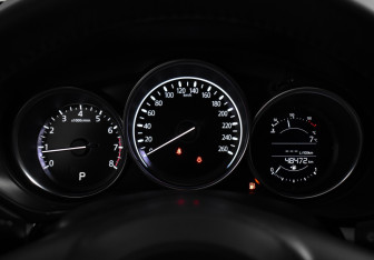 Подержанный автомобиль Mazda CX-5 2020 года (19 фото)