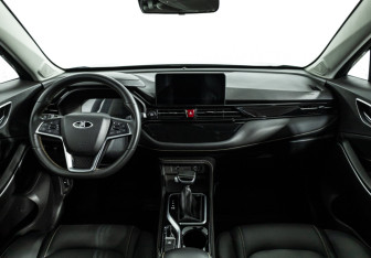 Подержанный автомобиль Москвич 3 2023 года (13 фото)