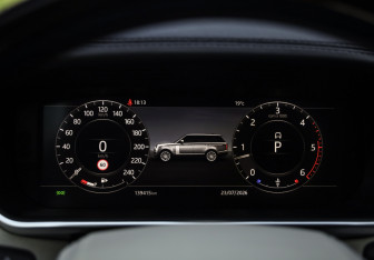 Подержанный автомобиль Land Rover Range Rover 2018 года (15 фото)