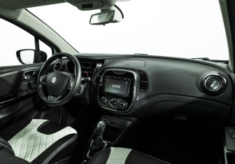 Подержанный автомобиль Renault Kaptur 2017 года (9 фото)