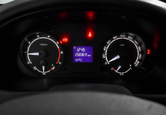 Подержанный автомобиль LADA (ВАЗ) Priora Sedan 2016 года (15 фото)