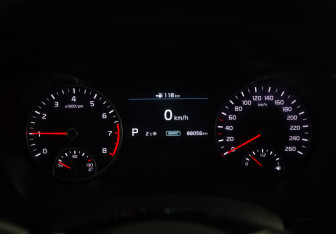 Подержанный автомобиль Kia Optima Sedan 2018 года (12 фото)