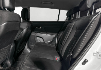 Подержанный автомобиль Kia Sportage 2015 года (12 фото)