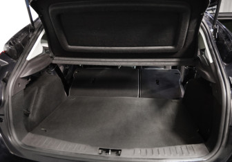 Подержанный автомобиль Ford Focus Hatchback 2013 года (25 фото)