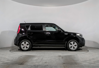 Подержанный автомобиль Kia Soul 2015 года (4 фото)