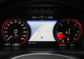 Подержанный автомобиль Volvo XC90 2019 года (19 фото)