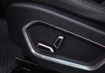 Подержанный автомобиль Geely Atlas Pro 2022 года (22 фото)