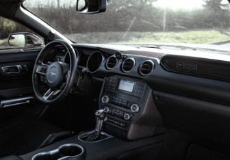 Подержанный автомобиль Ford Mustang Coupe 2020 года (27 фото)