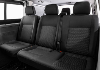 Подержанный автомобиль Volkswagen Caravelle 2014 года (20 фото)