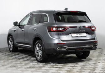 Подержанный автомобиль Renault Koleos 2017 года (7 фото)