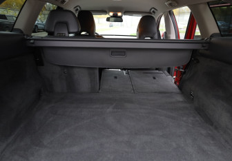 Подержанный автомобиль Volvo XC60 2014 года (18 фото)