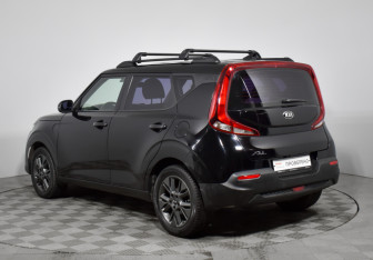 Подержанный автомобиль Kia Soul 2020 года (7 фото)