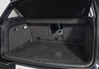 Подержанный автомобиль Volkswagen Tiguan 2010 года (28 фото)