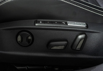 Подержанный автомобиль Volkswagen Passat Wagon 2020 года (16 фото)