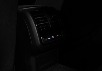 Подержанный автомобиль Volkswagen Passat Sedan 2017 года (19 фото)