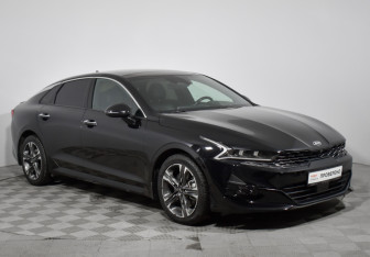 Подержанный автомобиль Kia K5 2020 года (3 фото)