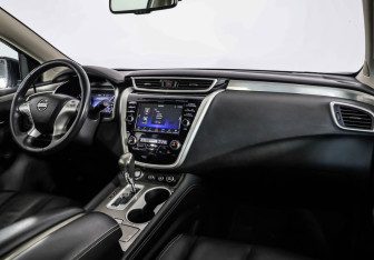 Подержанный автомобиль Nissan Murano Suv 2019 года (11 фото)