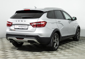 Подержанный автомобиль LADA (ВАЗ) Vesta Wagon 2021 года (5 фото)