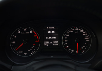 Подержанный автомобиль Audi A3 Sedan 2019 года (14 фото)