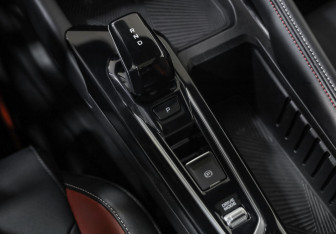 Подержанный автомобиль Geely Coolray 2023 года (20 фото)