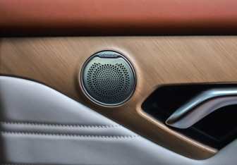 Подержанный автомобиль Voyah Free 2024 года (35 фото)