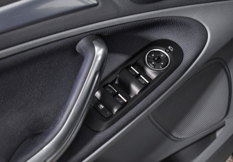 Подержанный автомобиль Ford S-MAX 2007 года (10 фото)
