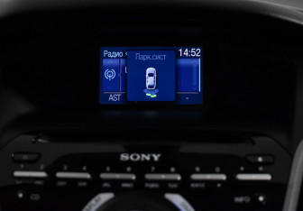 Подержанный автомобиль Ford Focus Hatchback 2013 года (18 фото)