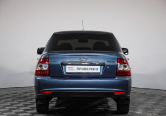 Подержанный автомобиль LADA (ВАЗ) Priora Sedan 2015 года (6 фото)