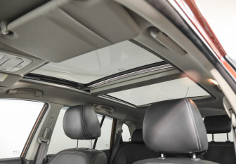 Подержанный автомобиль Renault Koleos 2014 года (23 фото)