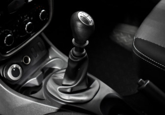 Подержанный автомобиль Renault Duster 2014 года (12 фото)