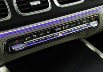 Подержанный автомобиль Mercedes-Benz GLE 2021 года (22 фото)