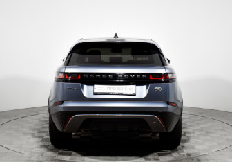 Подержанный автомобиль Land Rover Range Rover Velar 2018 года (6 фото)