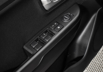 Подержанный автомобиль Kia Rio Sedan 2013 года (10 фото)