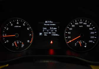 Подержанный автомобиль Kia Sportage 2019 года (18 фото)