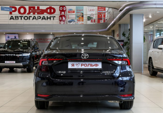 Новый Toyota Corolla Sedan 2026 (6 фото)