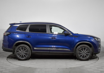 Подержанный автомобиль Chery Tiggo 8 Pro Max 2022 года (4 фото)