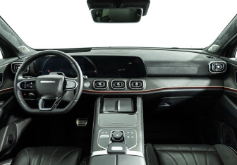 Подержанный автомобиль Jaecoo J8 2024 года (13 фото)