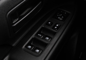 Подержанный автомобиль Mitsubishi Outlander 2015 года (17 фото)