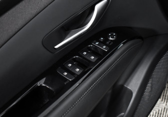 Подержанный автомобиль Hyundai Tucson 2022 года (15 фото)