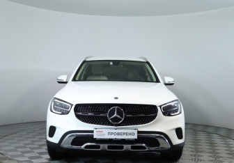 Подержанный автомобиль Mercedes-Benz GLC Coupe 2021 года (2 фото)