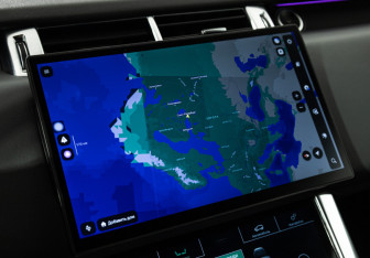 Подержанный автомобиль Land Rover Range Rover Sport 2013 года (16 фото)