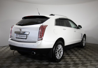 Подержанный автомобиль Cadillac SRX 2013 года (5 фото)