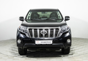 Подержанный автомобиль Toyota Land Cruiser Prado 2015 года (2 фото)
