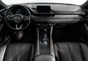 Подержанный автомобиль Mazda 6 Sedan 2023 года (18 фото)