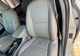 Подержанный автомобиль Kia Carnival 2019 года (17 фото)