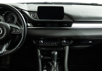 Подержанный автомобиль Mazda 6 Sedan 2020 года (14 фото)