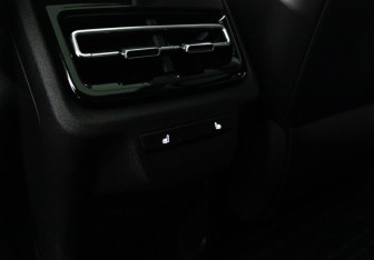 Подержанный автомобиль Changan UNI-K 2023 года (23 фото)