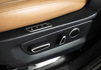 Подержанный автомобиль Changan CS95 2024 года (16 фото)