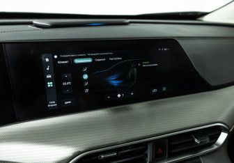 Подержанный автомобиль Changan UNI-T 2023 года (17 фото)