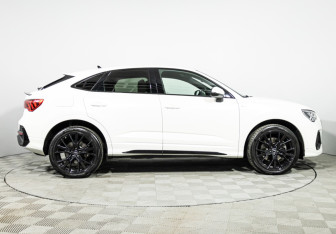 Подержанный автомобиль Audi Q3 Sportback 2020 года (4 фото)